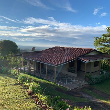 La Cabana Poas Bagian luar foto